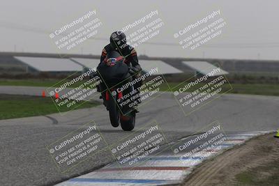 media/Nov-30-2025-TrackDaz (Sun) [[d8b22663df]]/A Group/Session 4 (Wheelie Bump)/